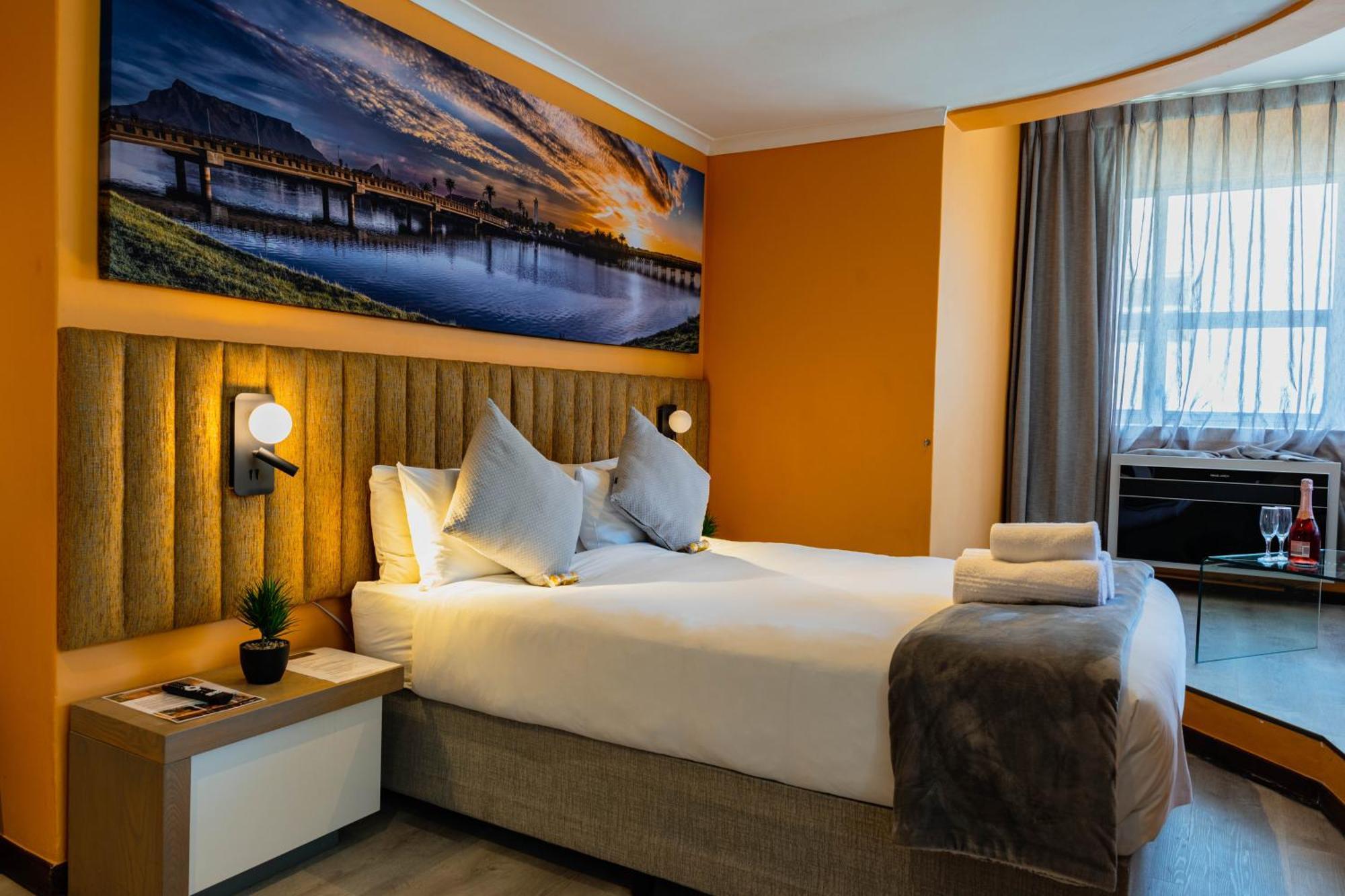 Cape Diamond Boutique Hotel Cape Town Exterior photo